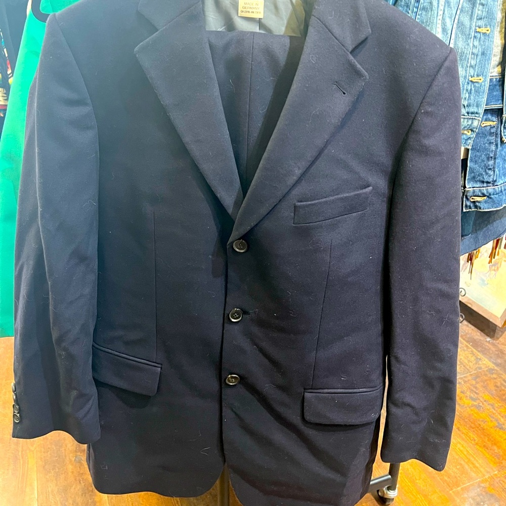 Hugo Boss Men’s Navy Wool Suit sz IT50